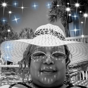 Meet your Posher, Gwendolyn